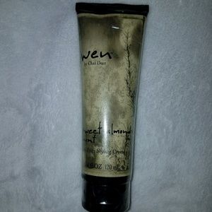 Wen Sweet Almond Mint Anti Frizz Styling Creme